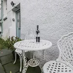 شقة Flat 4 Tower House