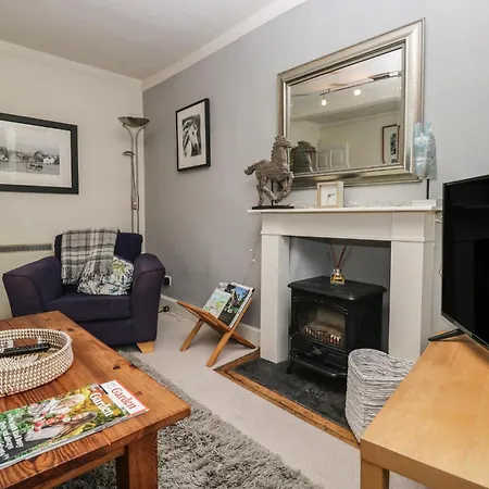Flat 4 Tower House