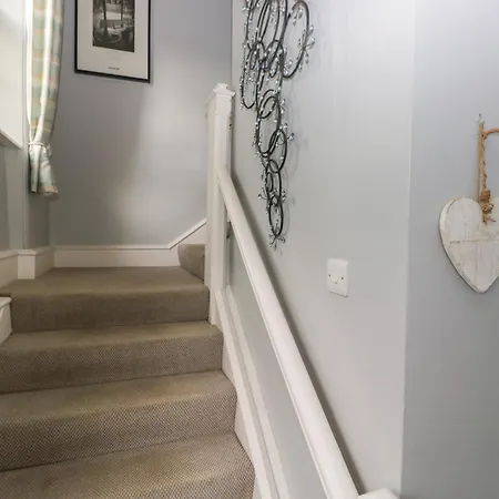 Flat 4 Tower House
